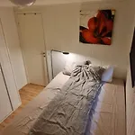 Appartamento Small Cosy And Fully Equipped With The Possibility To Rent A Car